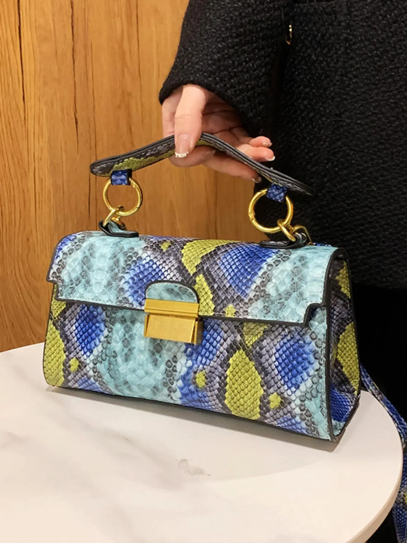 fashionable high-end texture light luxury snake print niche design versatile handhold bag shoulder bag crossbody bag armpit loc