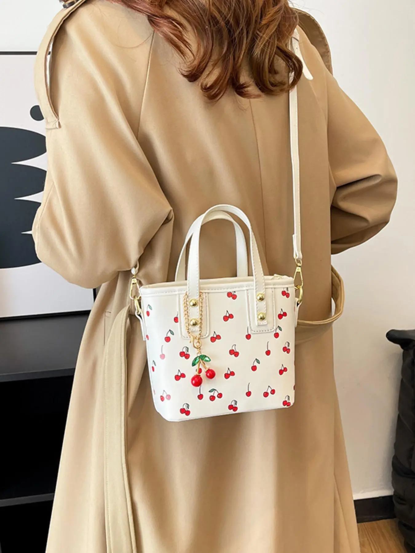 Women's Bucket Bag with Cherry Pattern, DetachableCherry Charm, and Zipper Closure - Stylish RedAccent Shoulder & Crossbody Bag