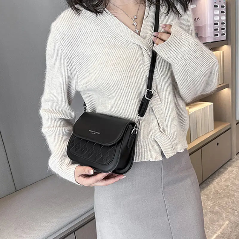Luxury Flap Saddle Shoulder Bag For Women PU Leather Messenger Vintage Brand Ladies Crossbody Bag