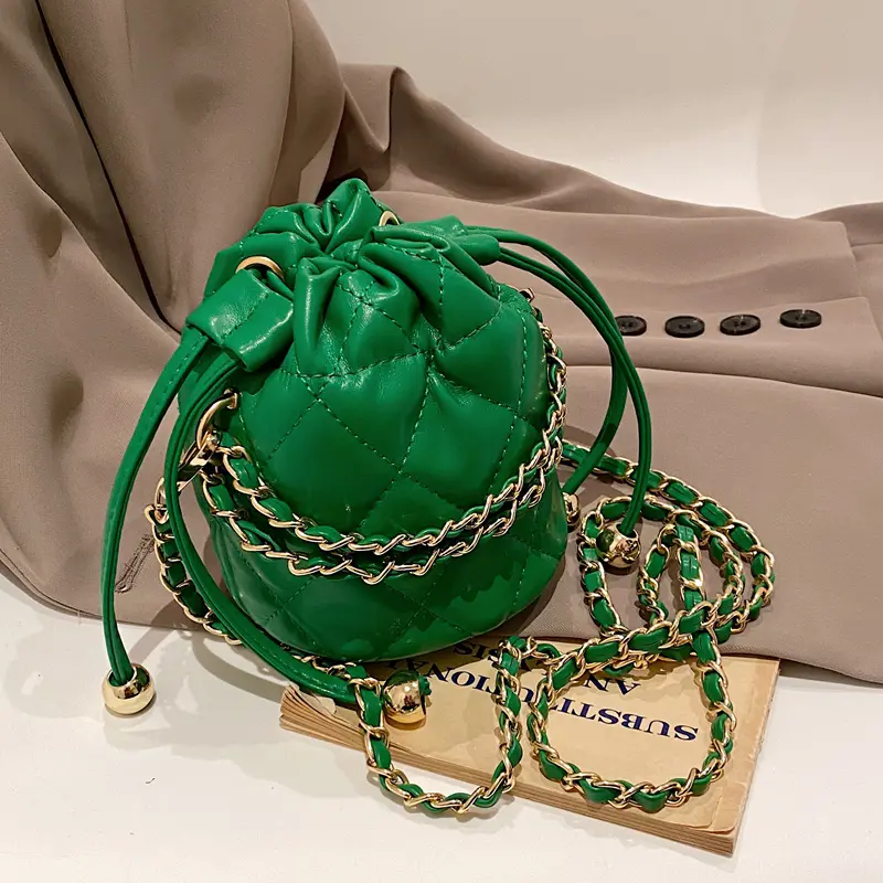 Chic Mini Bucket Bag for Women Summer 2024 New Solid Chain Crossbody Bags Exquisite Versatile Girls One Shoulder Card Pack Purse