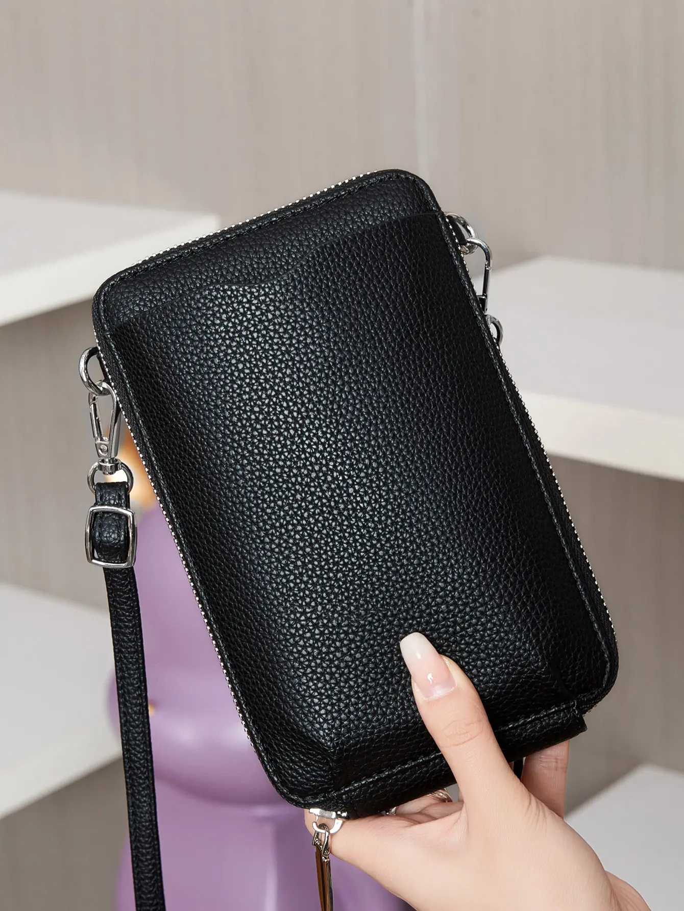 Classic and minimalist women's handbag fashionable PU leather large capacity shoulder bag solid color crossbody zipper phone bag