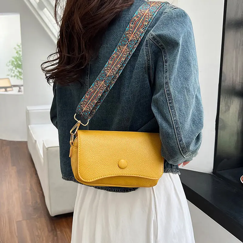 Comfortable PU Leather Wide Strap Crossbody Bags, Casual Flap Women's Shoulder Bag For Gifts, Designer Small Handbags And Purses