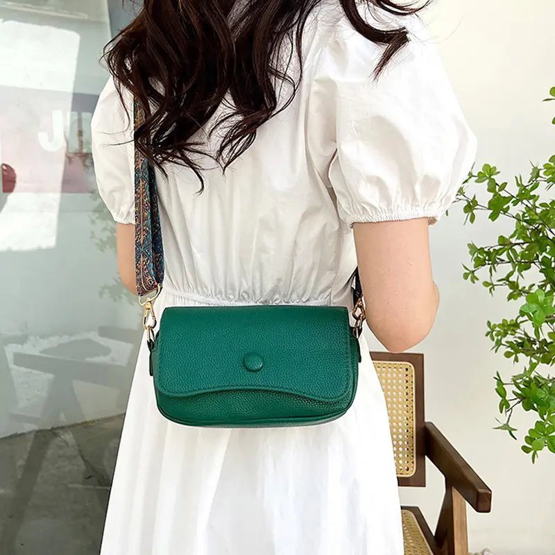 Comfortable PU Leather Wide Strap Crossbody Bags, Casual Flap Women's Shoulder Bag For Gifts, Designer Small Handbags And Purses