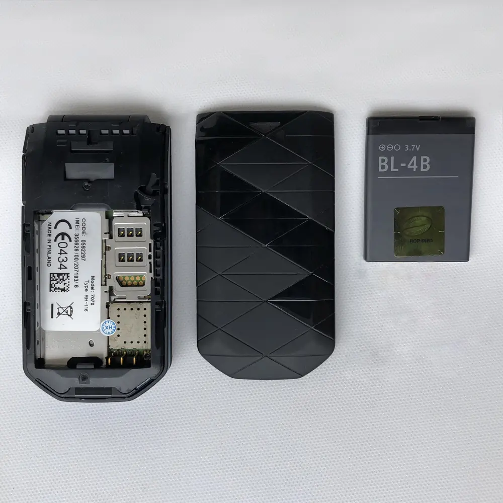 Original 7070 Prism Used Mobile Cell Phone GSM 900/1800 Unlocked Cellphone. Not Working in America & Australia, Made in Finland