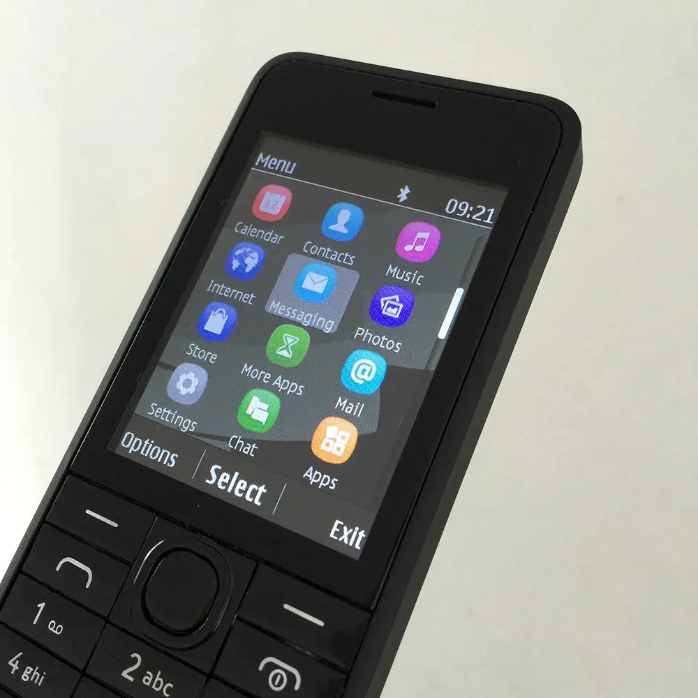 Original Used 301 Mobile Cell Phone 3MP Unlocked 3G 2G GSM 850/900/1800/1900 Single/Dual Sim Card. Made in Finland On 2013 Year