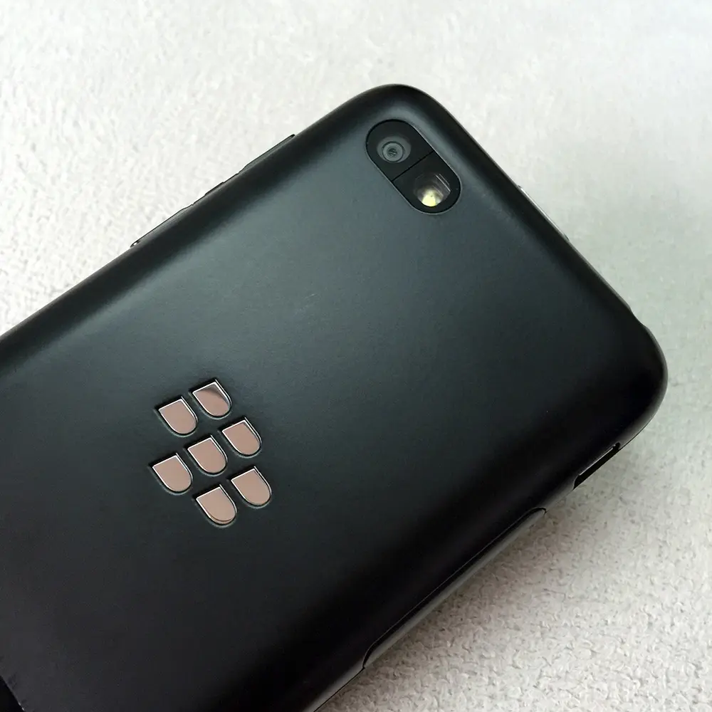 Blackberry Q5 Unlocked Original 2GB RAM 8GB ROM GSM 4G LTE Mobile Cell Phone 5MP Camera WIFI QWERTY English Arabic Keyboard