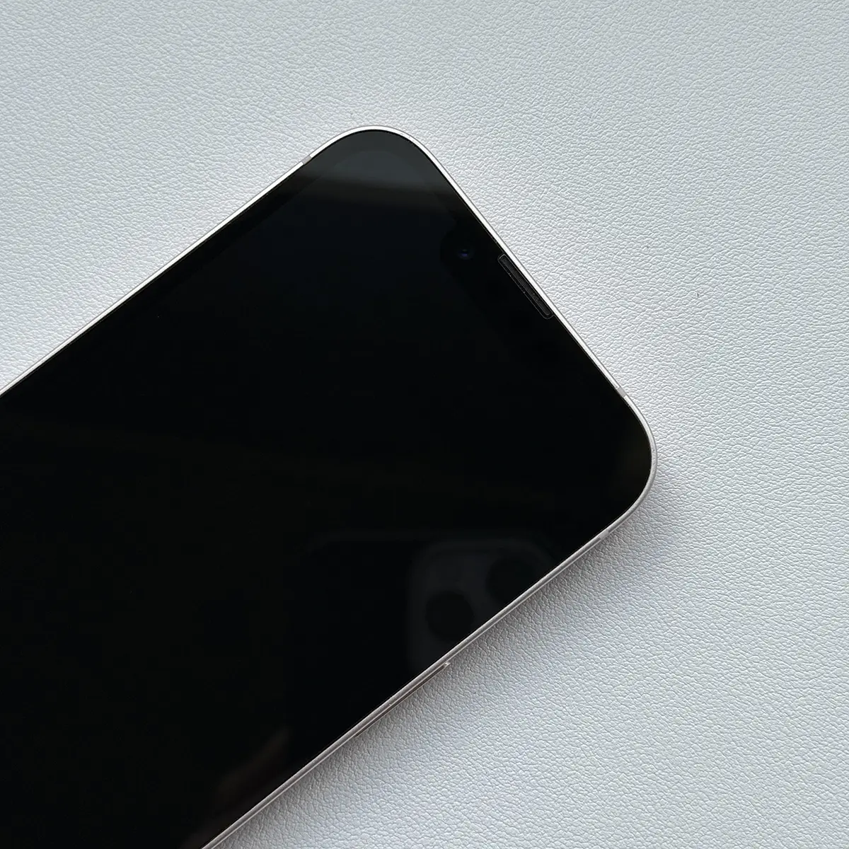 Original 6.1" iPhone 13 Genuine Super Retina OLED 128/256/512GB ROM Face ID NFC A15 IOS iPhone13 5G Mobile Phone