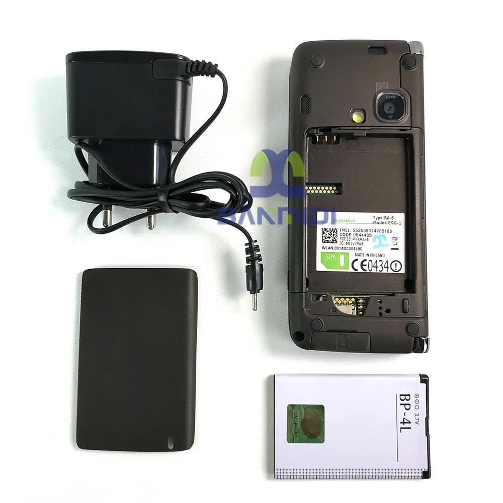 Original E90 Mobile Cell Phone GPS Wifi 3G GSM 3.2MP Bluetooth Cellphone Unlocked QWERTY Keyboard, Made in Finland on 2007 Year