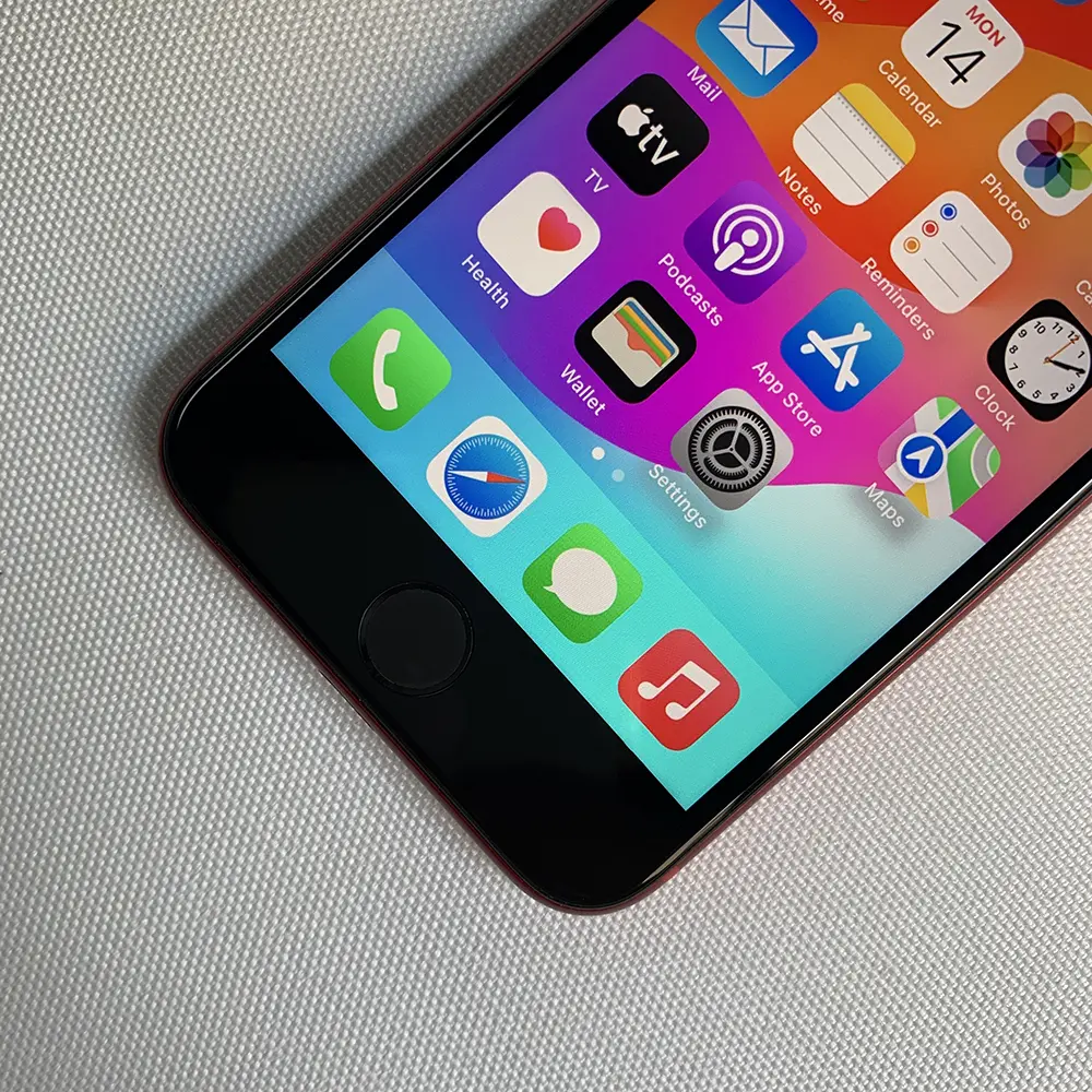 Original Apple iPhone SE 2022 SE3 5G Mobile Phone NFC 64/128GB True-Tone 4.7'' IPS LCD 12MP+7MP A15 Bionic Hexa Core SmartPhone