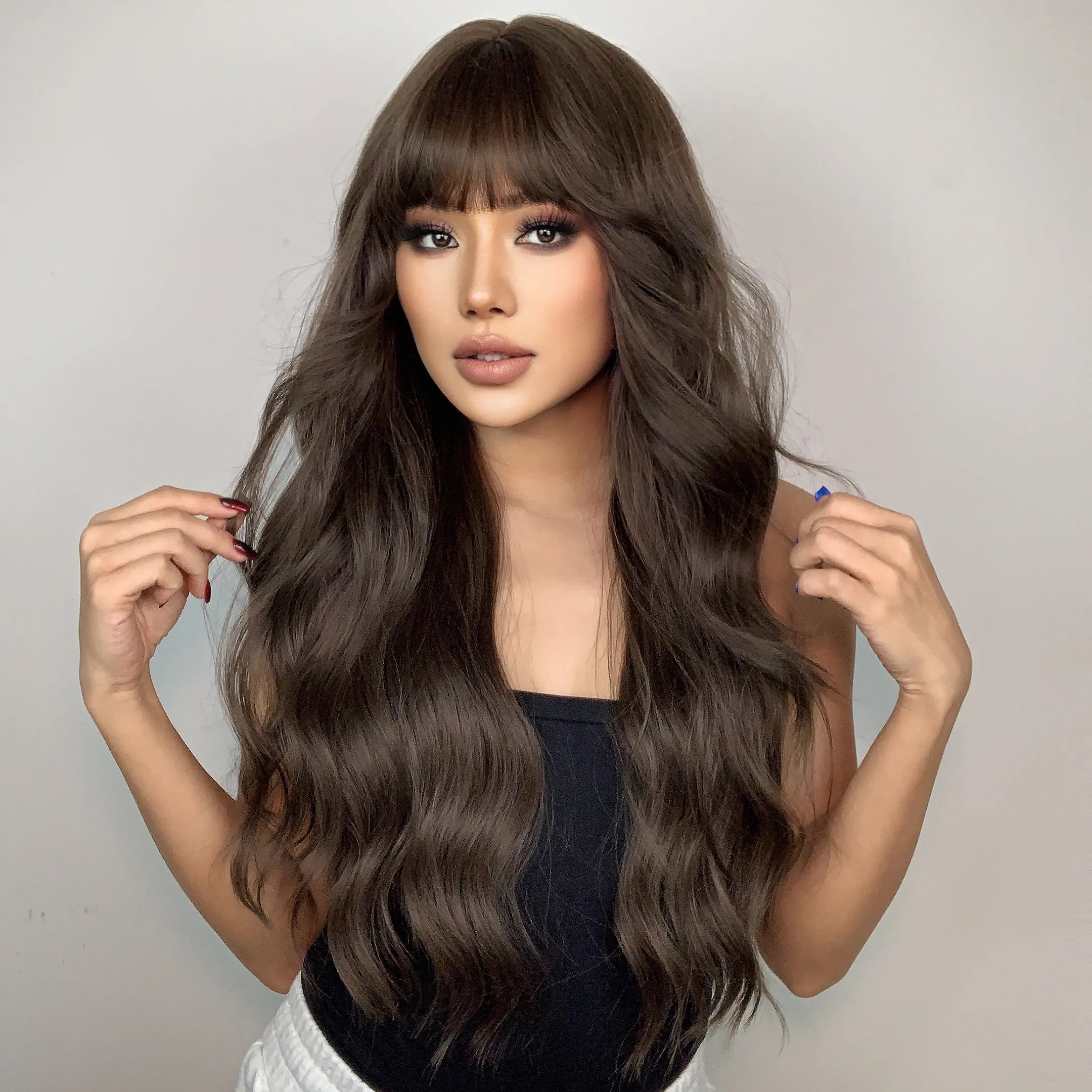 LOUIS FERRE Long Wavy Curly Brown Synthetic Wig For Women Natural Loose Wig With Bangs For Daily Cosplay Use High Temperature