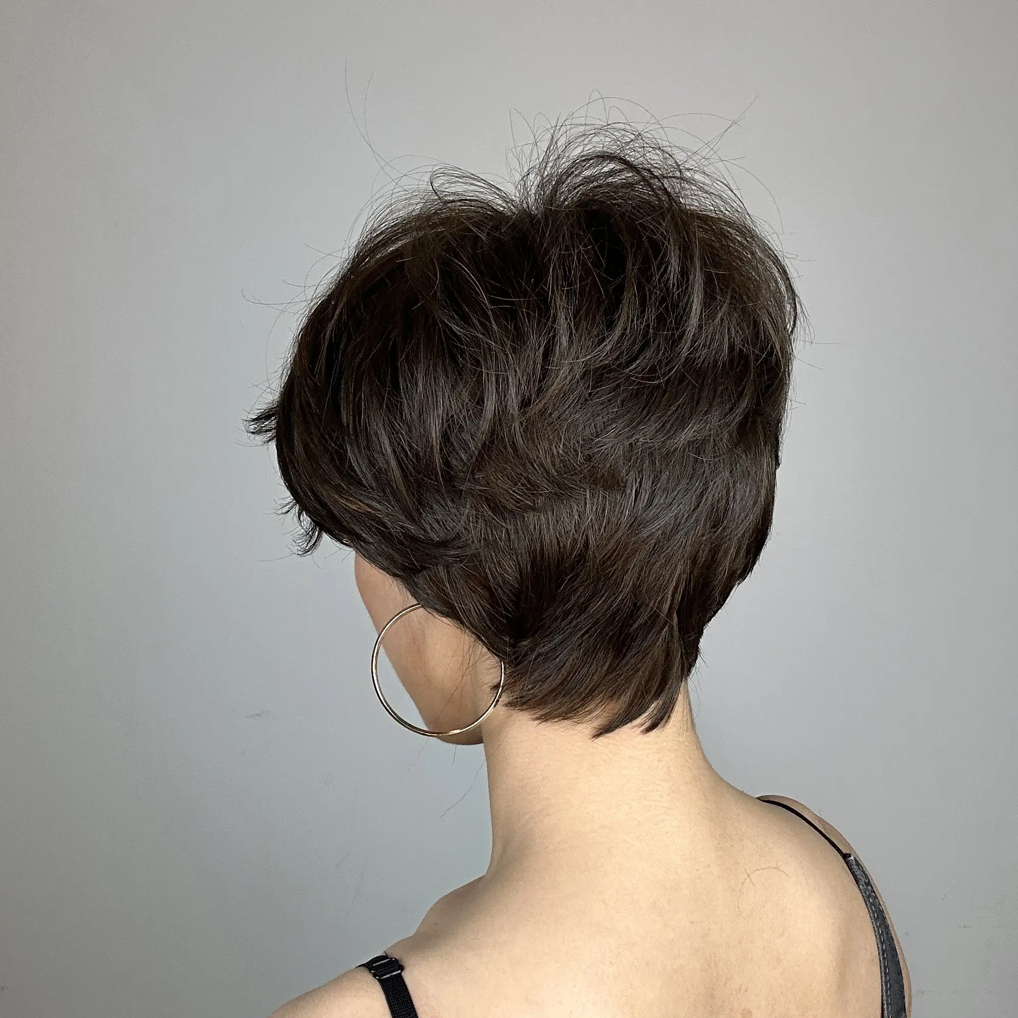 Dark Brown Mixed Copper Highlight Straight Wigs With Bangs Short Pixie Cut Synthetic Wigs for Women Daily Lolita Heat Resistant