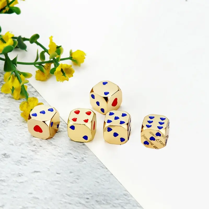 4/5Pcs Solid Metal Dices Poker Pattern Dices Party Game Toy Standard 6 Sided Dices Board Game Acessorios For Role Playing