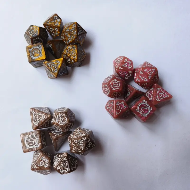 7-piece Set of New The Year of The Loong Dragon Pattern Dice Acrylic Digital Dice