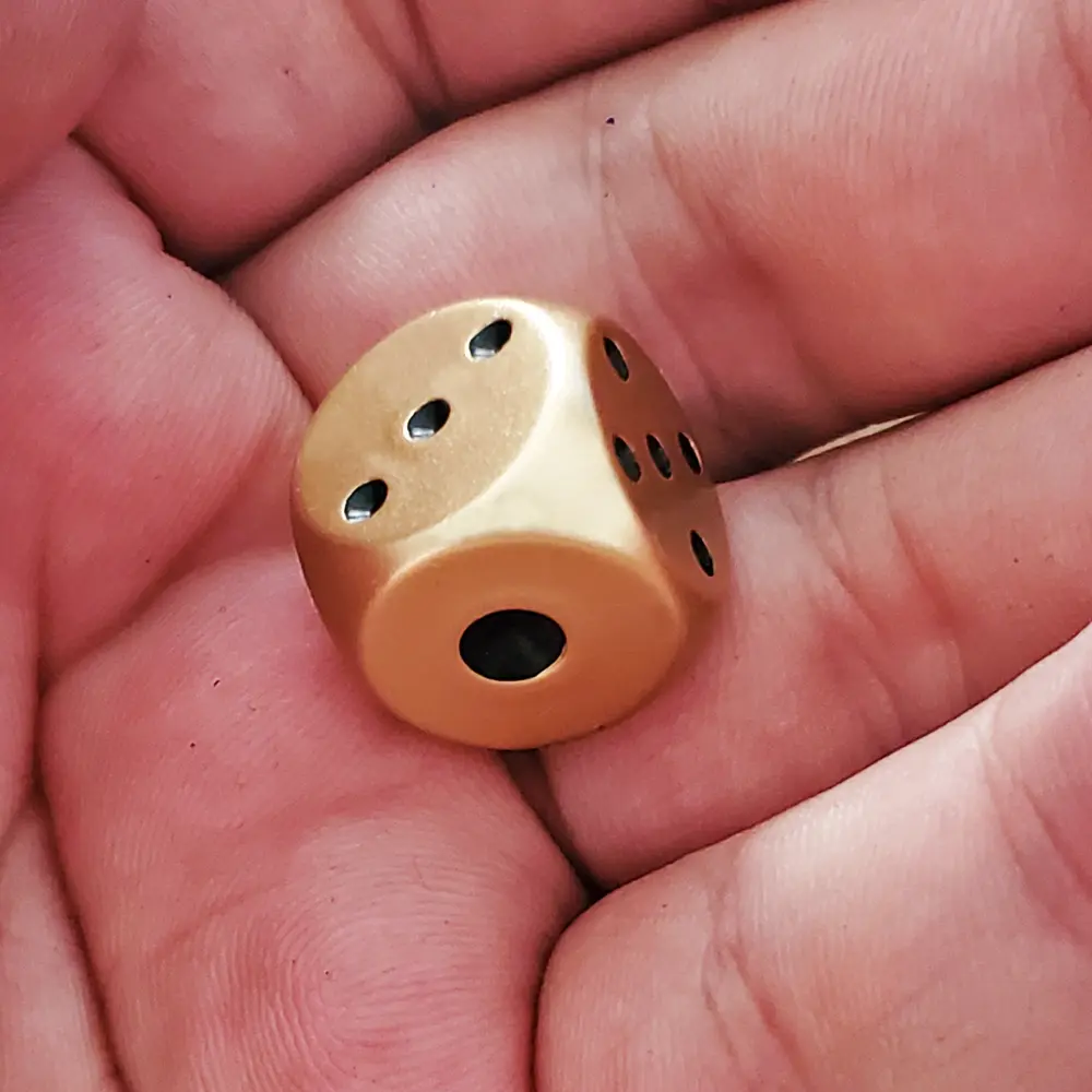 1pc New Colorful Aluminum Alloy  Metal Dice 16mm Round Corner Boutique Game Dice