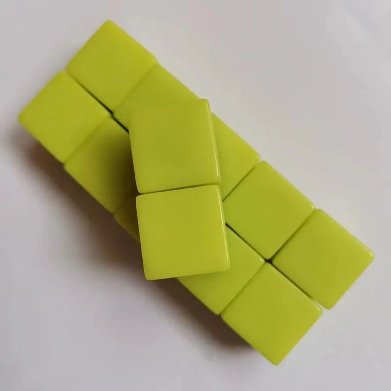 10Pcs/set Grass Green Light Panel Square Corner Dice Dice Toy Supplies 1.6CM