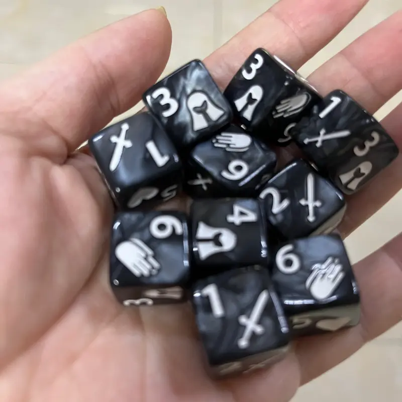 10Pcs/set New Foreign Trade Table Game Dice 16MM Pattern Suit Dice