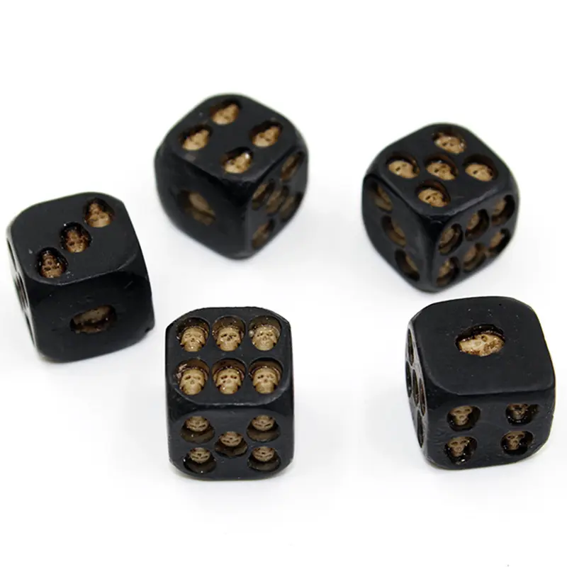 5Pcs/pack 18mm New Exotic Black Dice Gold Silver Skull Dice Set Game Creativity Festive party Entertainment Funny toys