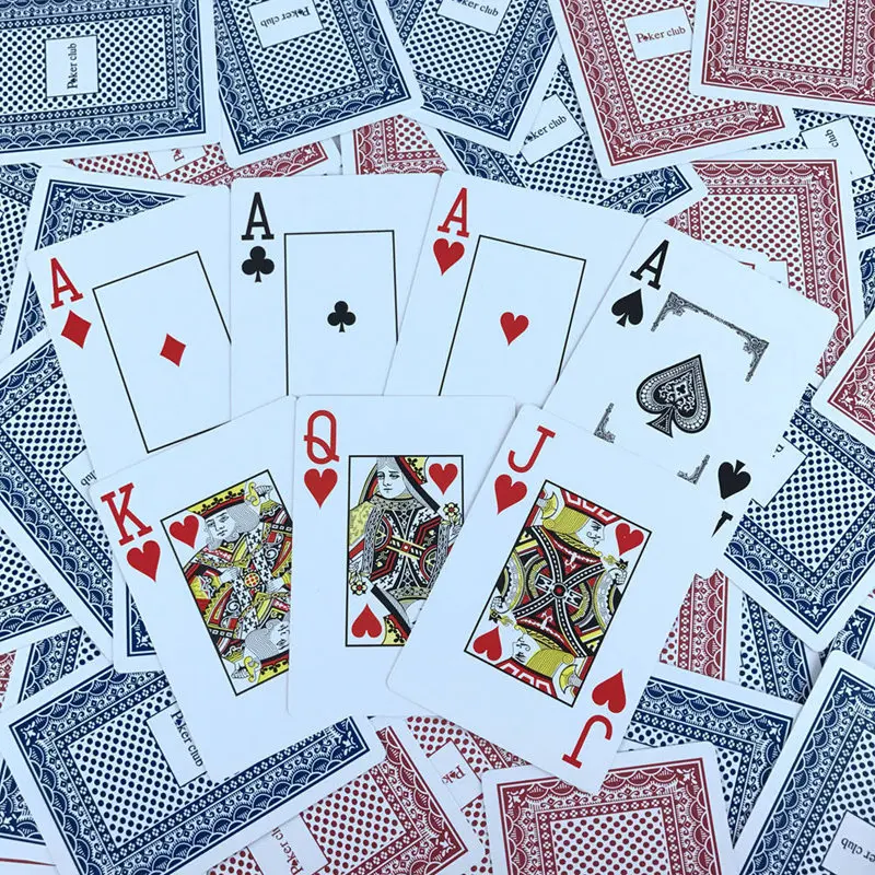 1 Plastic Wide Card Large Character 6.3*8.8CM Red Blue Texas Smooth Poker Club Waterproof Wear-resistant Entertainment Game