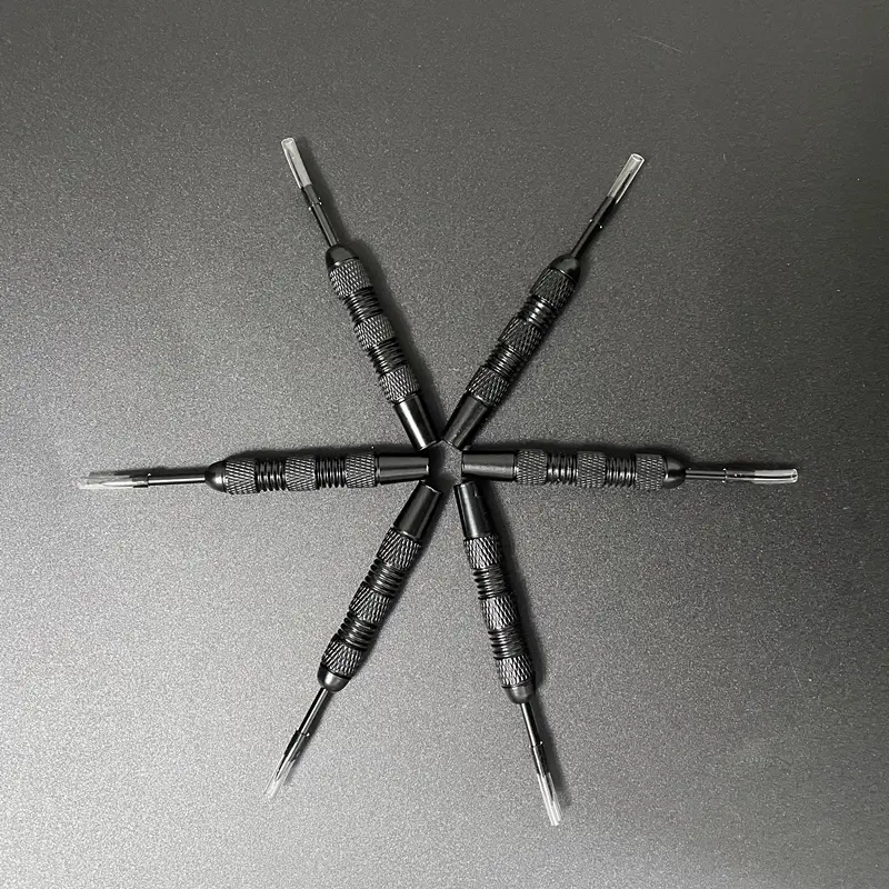 Exquisitely carved patterns 12 dart needles 18g / 0.63-ounce iron material electrophoretic process dart accessories steel tips