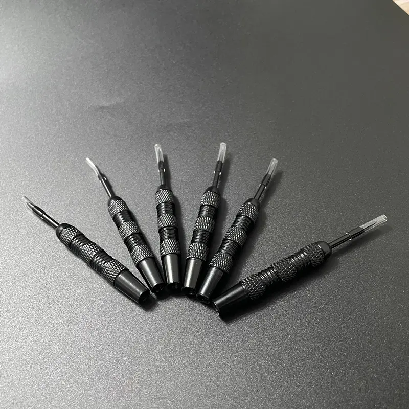 Exquisitely carved patterns 12 dart needles 18g / 0.63-ounce iron material electrophoretic process dart accessories steel tips
