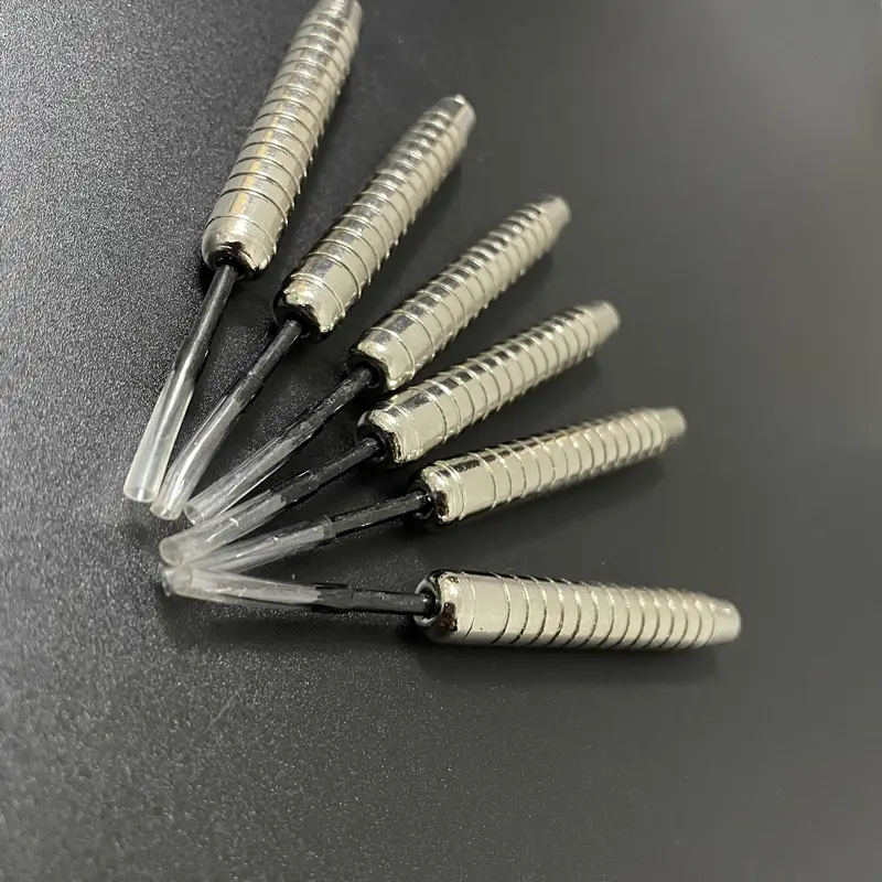 12 pcs uniquely shaped dart pins, 20g / 0.7-ounce iron material, electroplated dart accessories, black steel tips