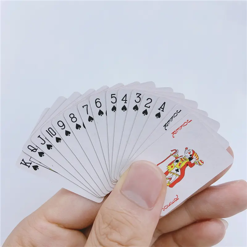 Cute MINI Miniature Games Poker Mini Playing Cards 40X28mm Miniature For Dolls Accessory Home Decoration High Quality