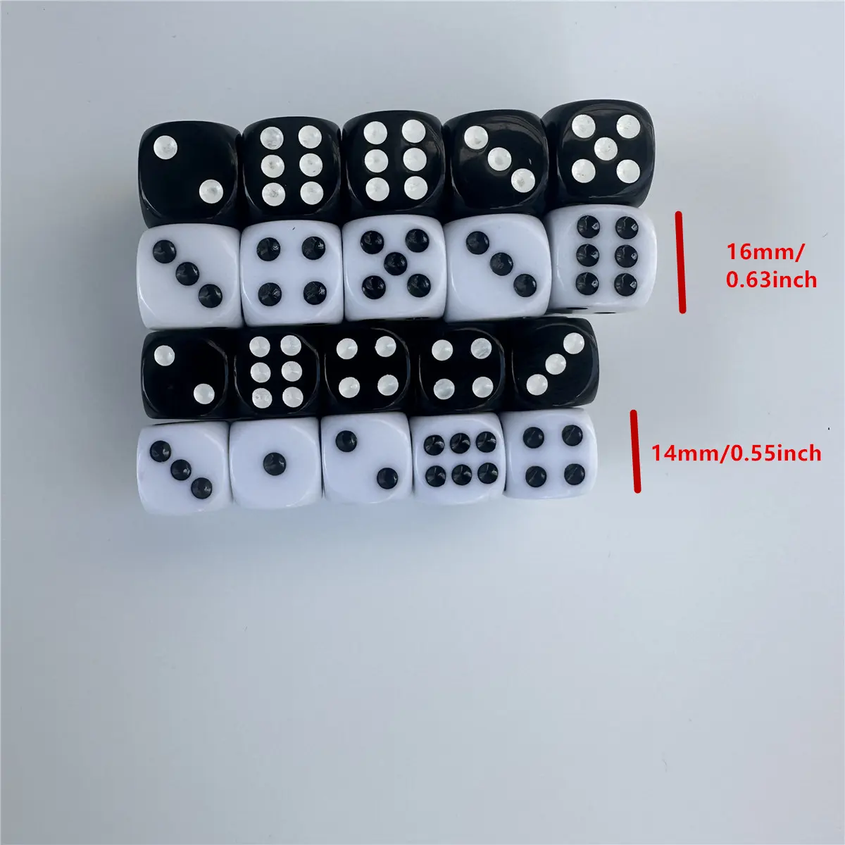 100Pcs/Lot 14/16mm Dice Set White Black Point Drinking Dice Acrylic White Round Corner D6 Points Dice Club Party