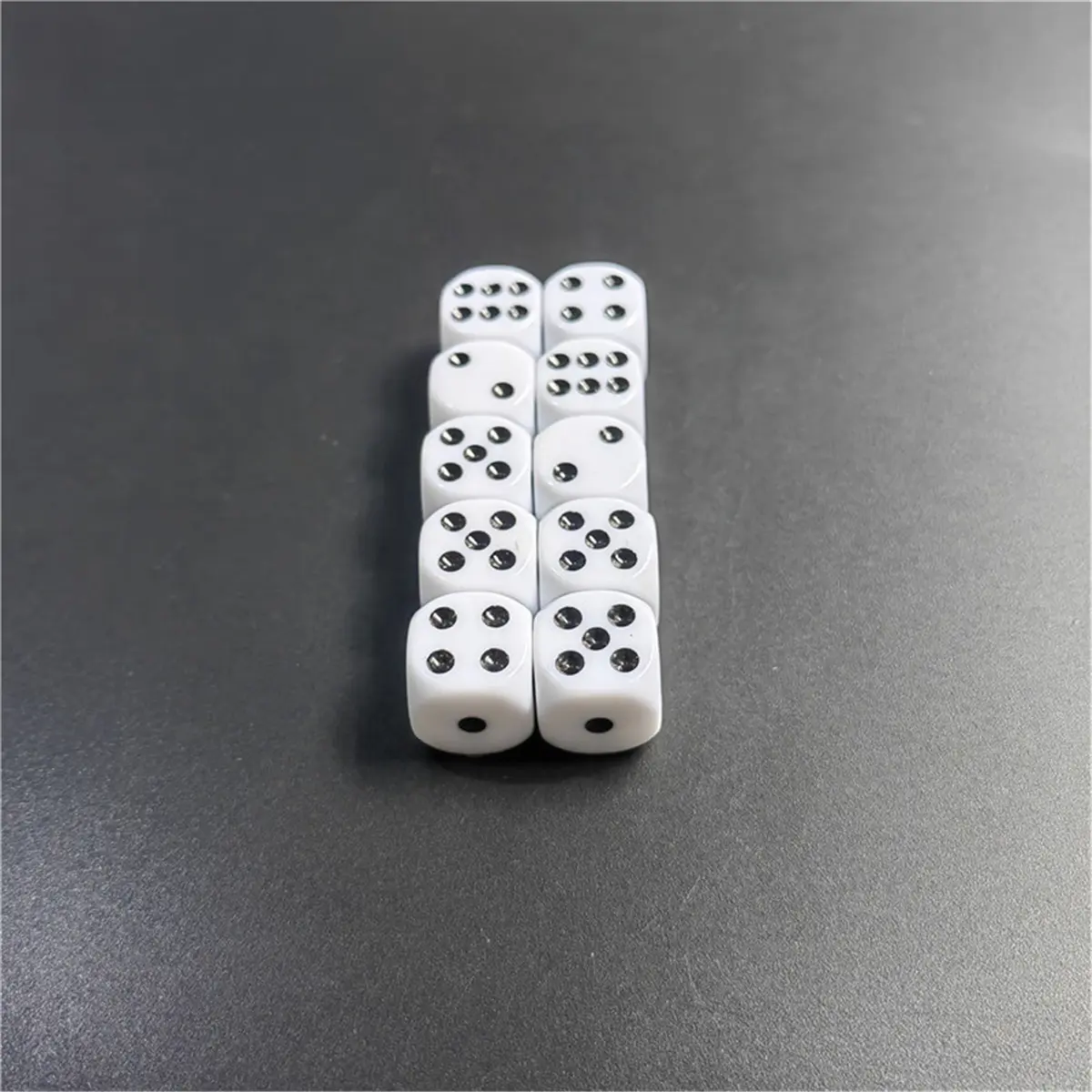 100Pcs/Lot 14/16mm Dice Set White Black Point Drinking Dice Acrylic White Round Corner D6 Points Dice Club Party