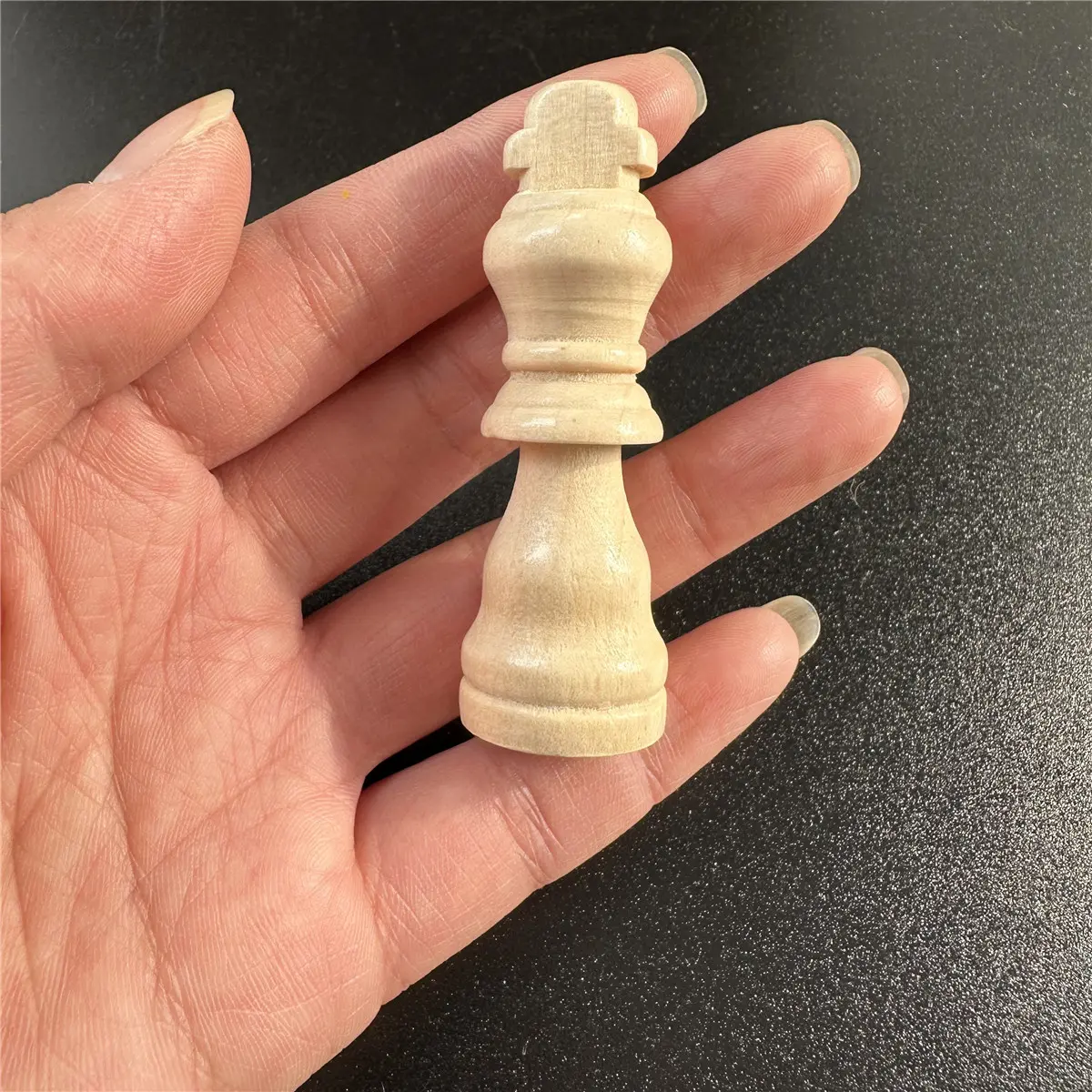 2.5-inch Chess Pieces New Advanced Solid Wood Pieces Set 32 Pieces Table Puzzle Entertainment Game