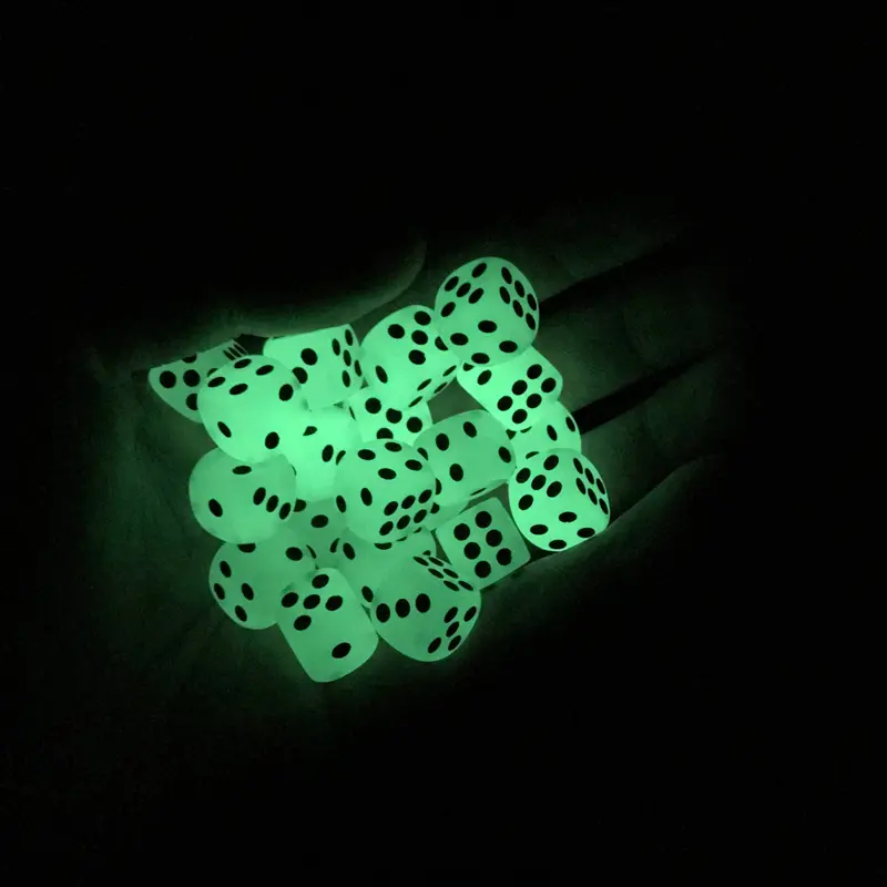 10Pcs/Lot 14mm Luminous Dice Rounded Corners Black Spots Dice Nightclub Bars KTV Boutique Entertainment Glowing Dice Set