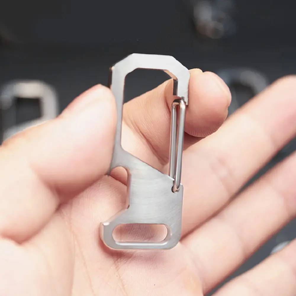 Titanium Alloy Buckle Car Keychain Metal Waist Belt Buckle Outdoor Tool Accessories