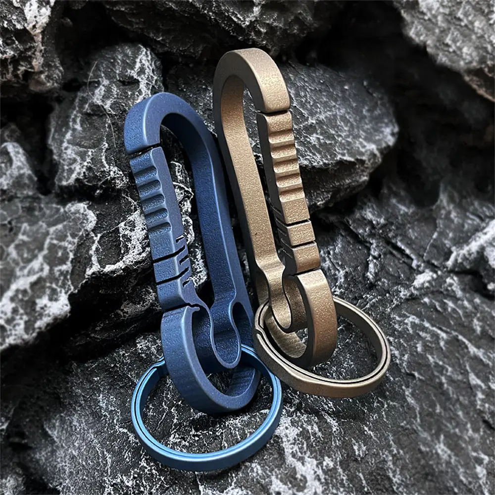 Titanium Alloy Buckle Multifunctional Outdoor Hook Buckle EDC Car Keychain Hiking Accessories
