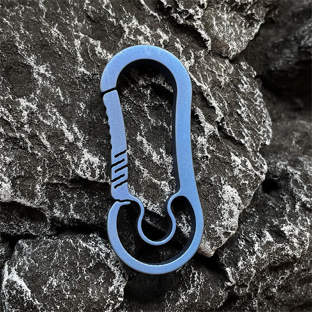 Titanium Alloy Buckle Multifunctional Outdoor Hook Buckle EDC Car Keychain Hiking Accessories