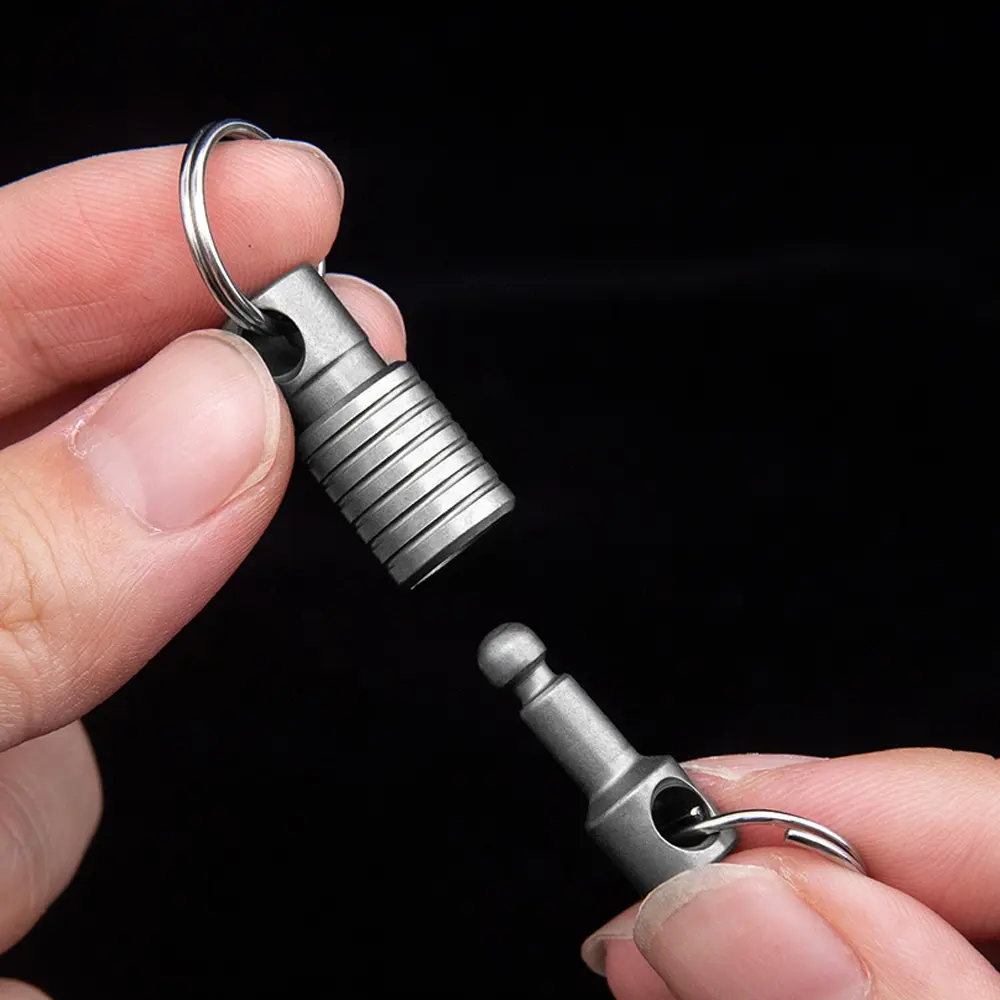 Titanium Alloy Buckle Universal Swivel Keychain Outdoor Tool EDC Spring Locking Buckle