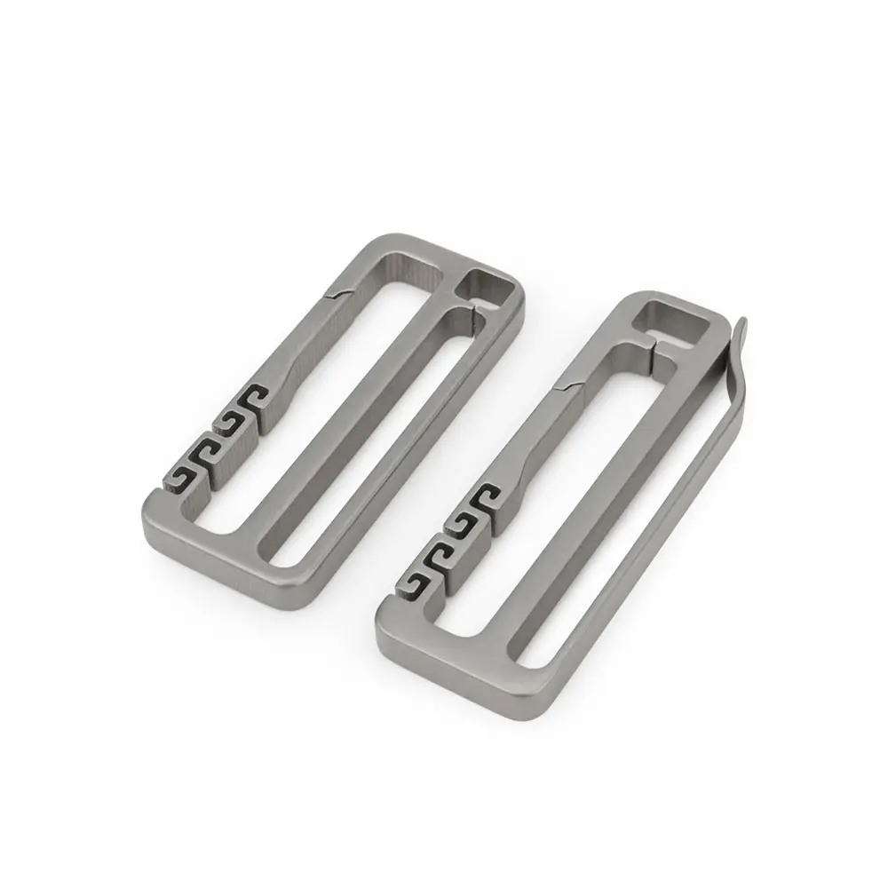 EDC Belt Buckle Outdoor Tool Titanium Alloy Keychain Buckle Men's Waist Hanging Ring