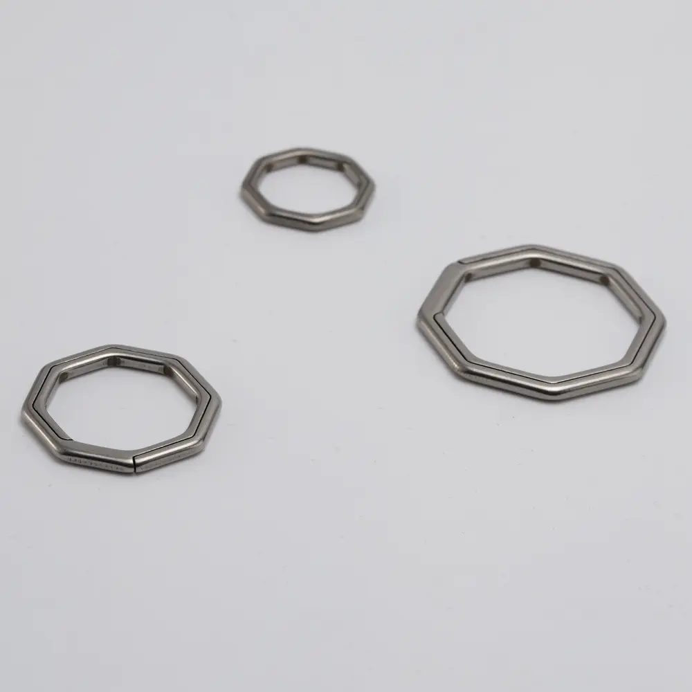 Key Ring Titanium Alloy Buckle Outdoor Tool Keyring EDC Keychain Accessories