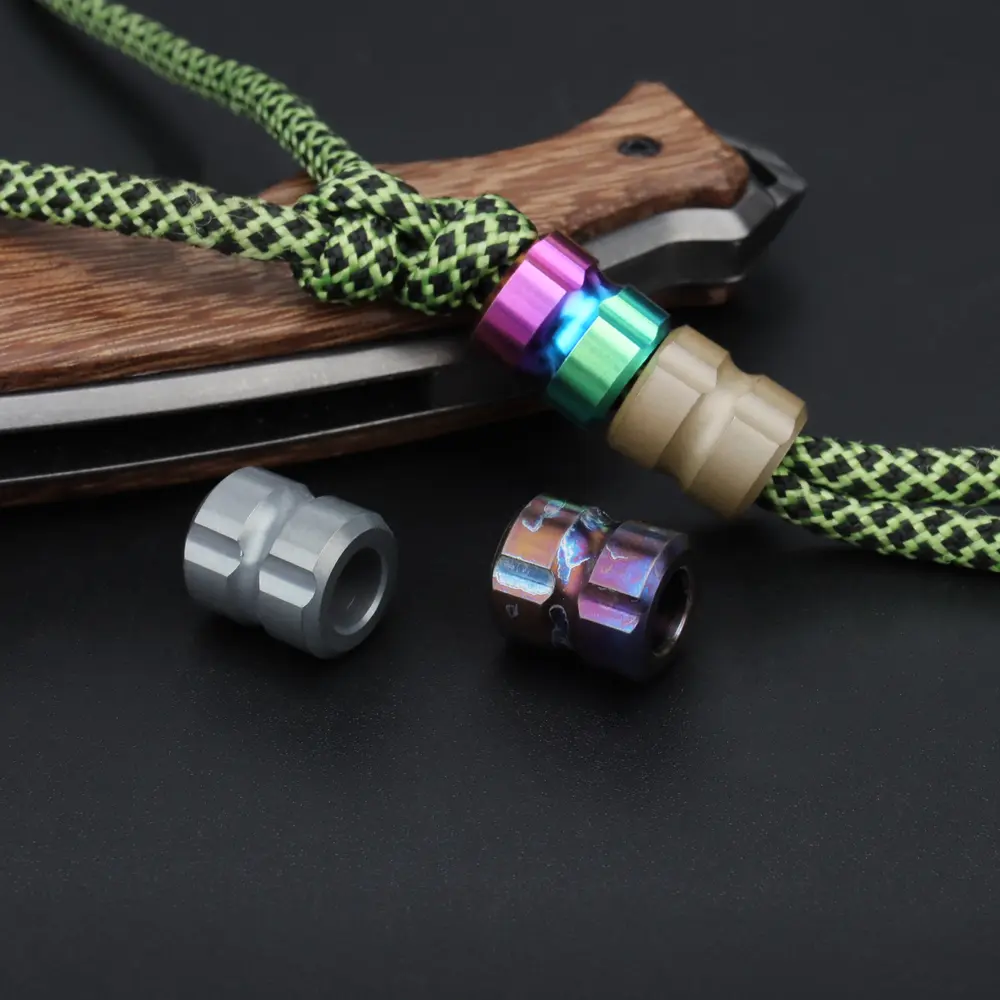 Titanium Alloy Knife Beads Colorful Umbrella Rope DIY Fashion Paracord Bead Screw Shape Cool Decorative Key Chain Accessories