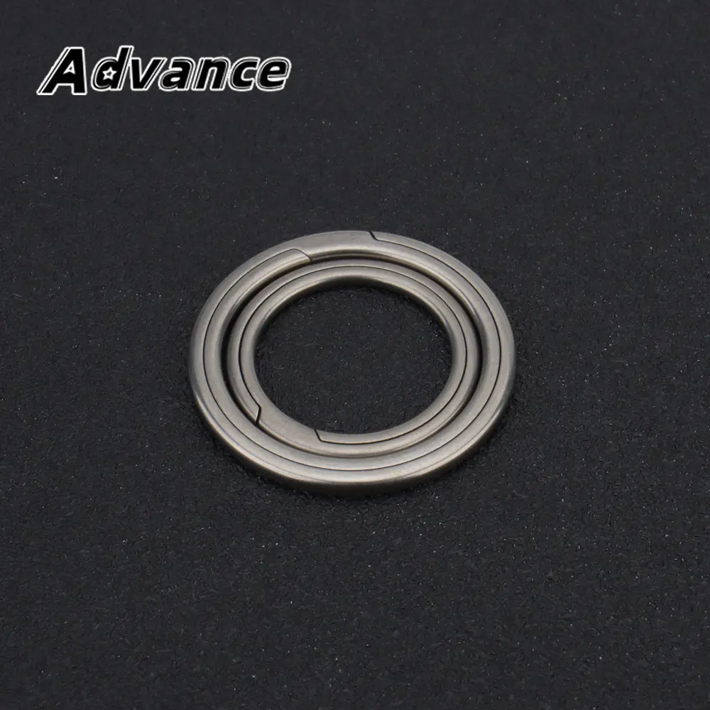 Big Ring Titanium Alloy Keyring Keychain Accessories Buckle Outdoor EDC Tool