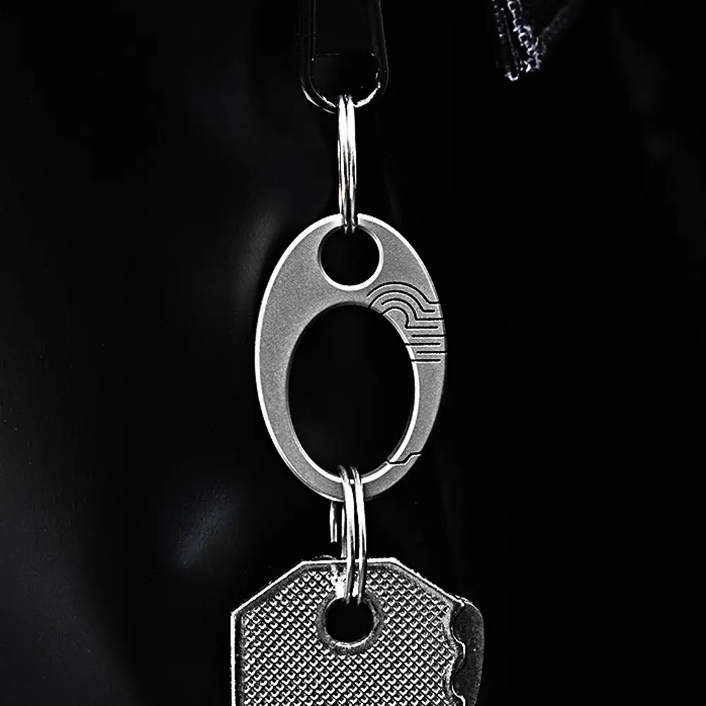 Mini Titanium Alloy Buckle Small Oval Keychain EDC Outdoor Tool