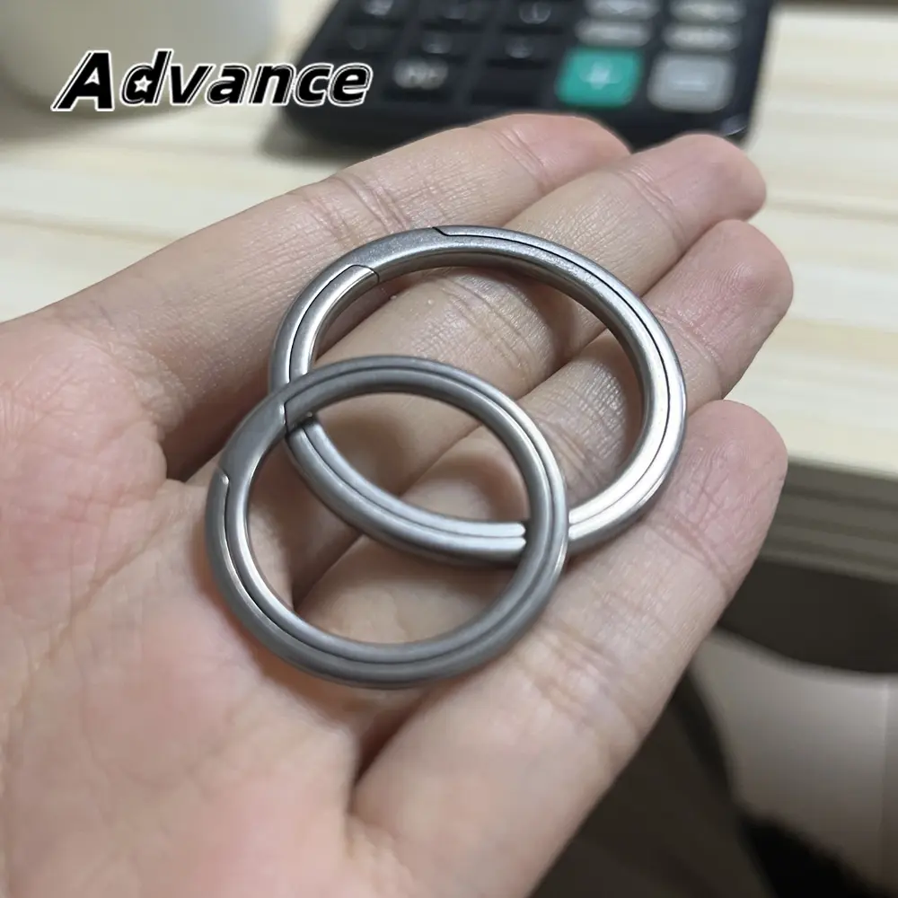 30mm/38mm Titanium Alloy Key Ring Keychain Accessories Buckle Multifunctional Outdoor EDC Tool