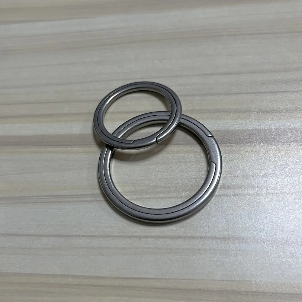 30mm/38mm Titanium Alloy Key Ring Keychain Accessories Buckle Multifunctional Outdoor EDC Tool
