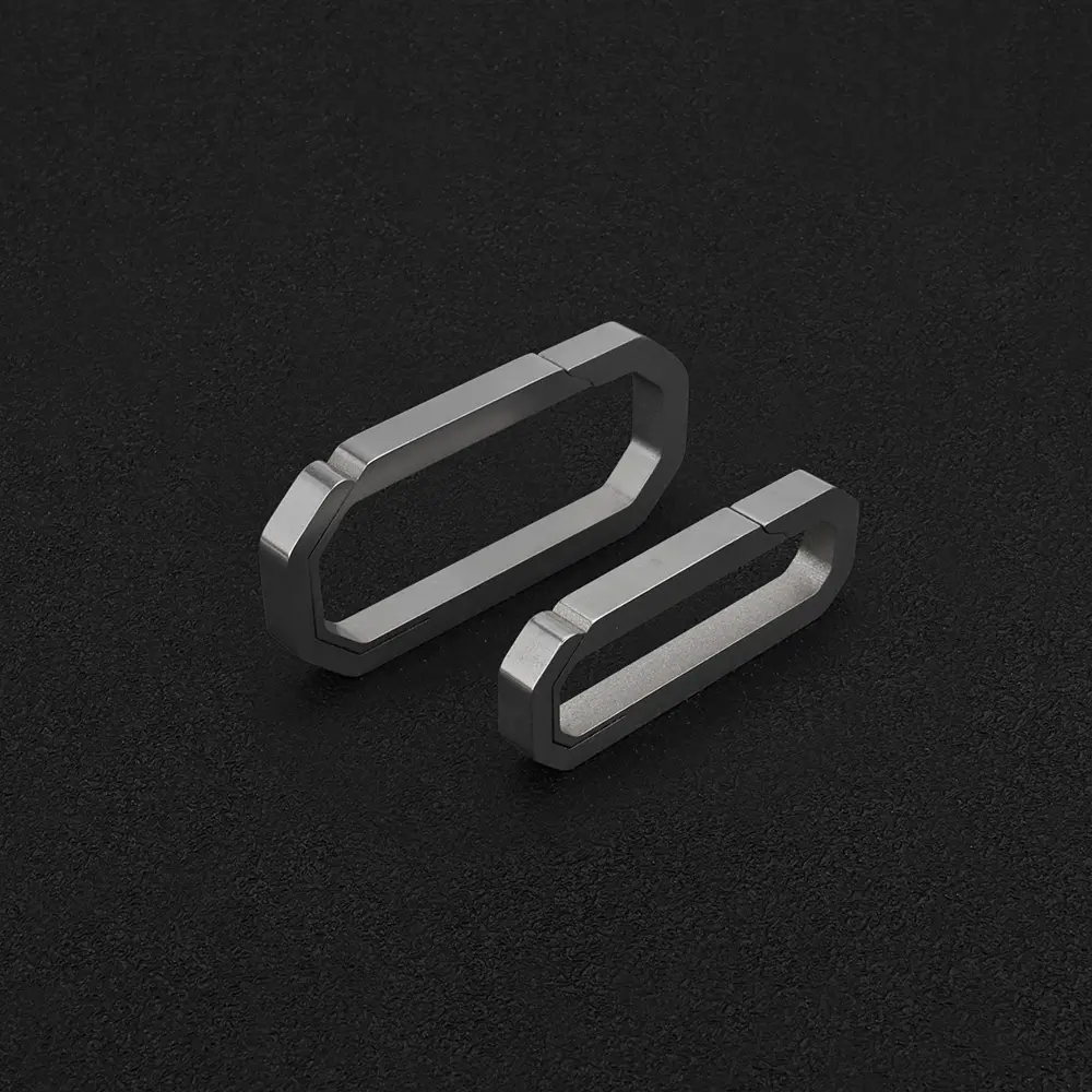 S/L Titanium Alloy Buckle EDC Outdoor Tool Keychain Accessories