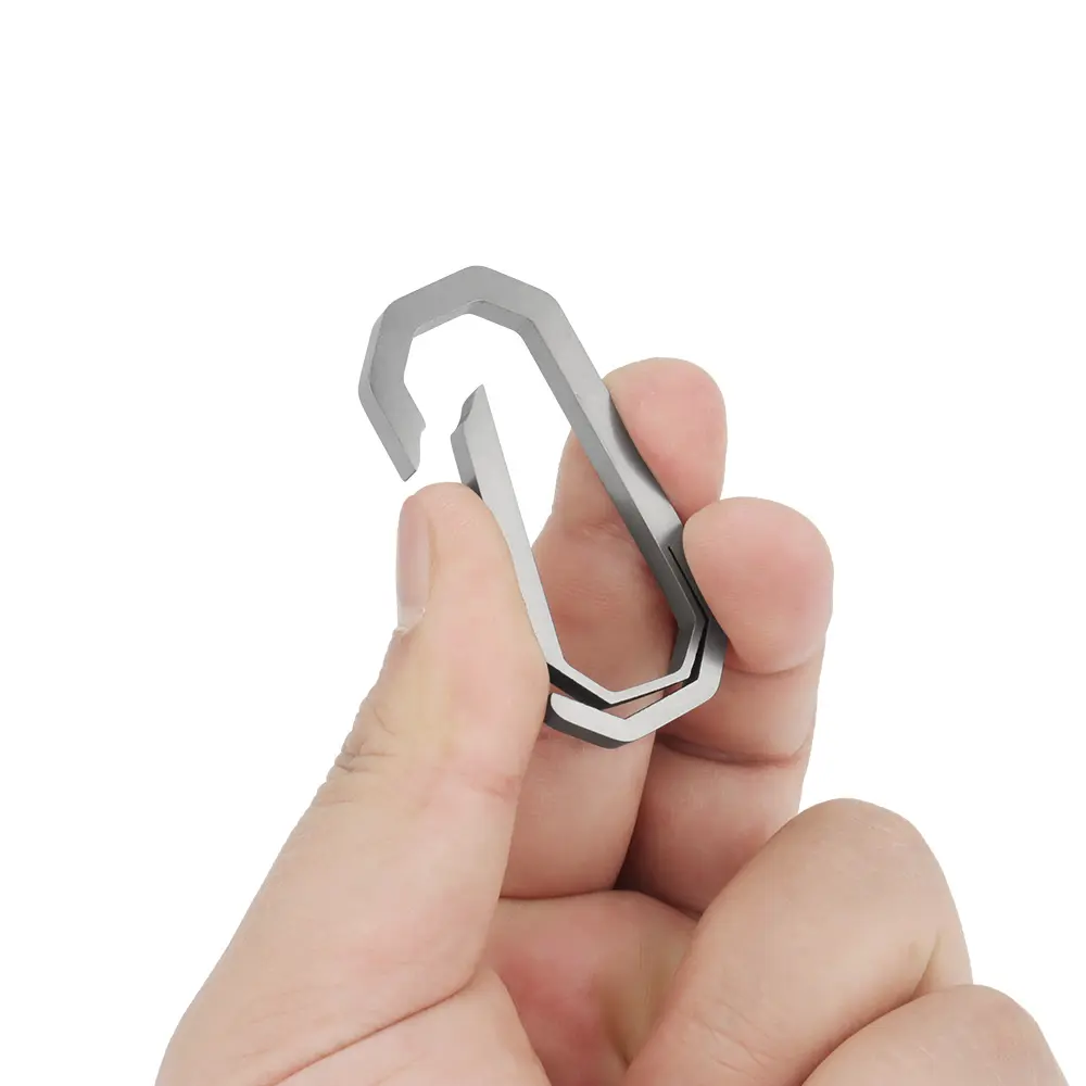 S/L Titanium Alloy Buckle EDC Outdoor Tool Keychain Accessories
