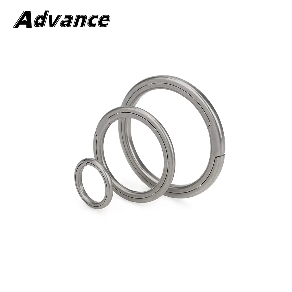 XS/M/L Titanium Alloy Side Push Keychain Titanium Key Ring Accessories Outdoor EDC Tool