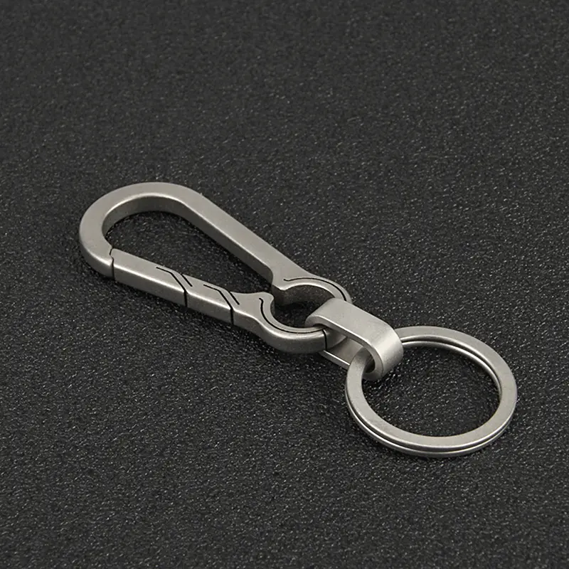 Titanium Buckles EDC Outdoor Tool Titanium Alloy Keychain Tiranium Buckle Key Ring Car Accessories