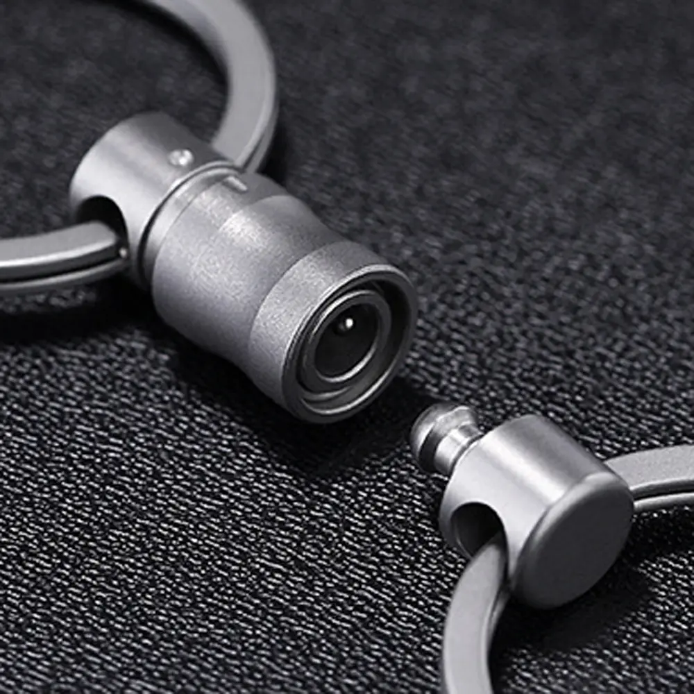 Titanium Alloy Quick Release Car Key Chain Connecting Buckle Rotary Keychain EDC Outdoor Tool