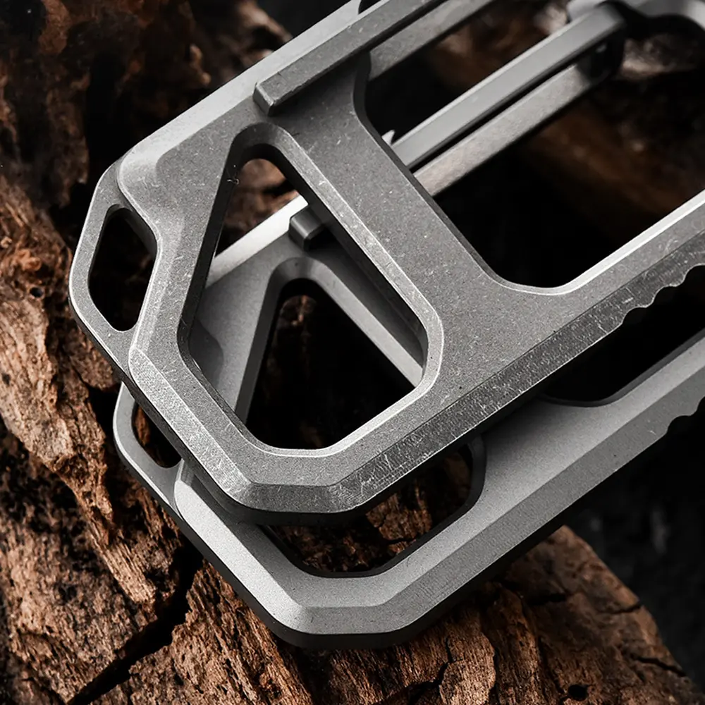 Titanium Alloy Simple Keychain Multi Functional Buckle EDC Outdoor Tool Keyring