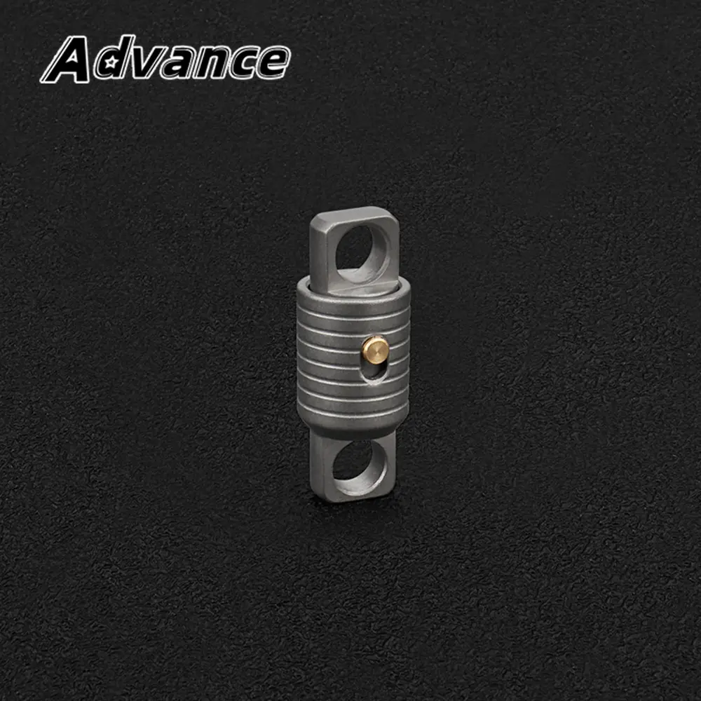 Titanium Alloy Buckle Keychain With Locking Buckle Car Outdoor EDC Tool