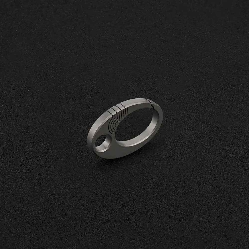 2pcs Titanium Oval Keychain Titanium Alloy Buckle Small Keyring EDC Outdoor Tool