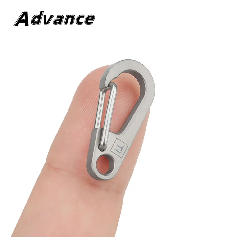 Small Titanium Alloy Keychain Belt Buckle Multi-function Car Key Chain Outdoor Tool Accessories EDC